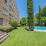 Los Robles Stylish&Modern 1 Bedroom Apartment in Madrid Conde Orgaz