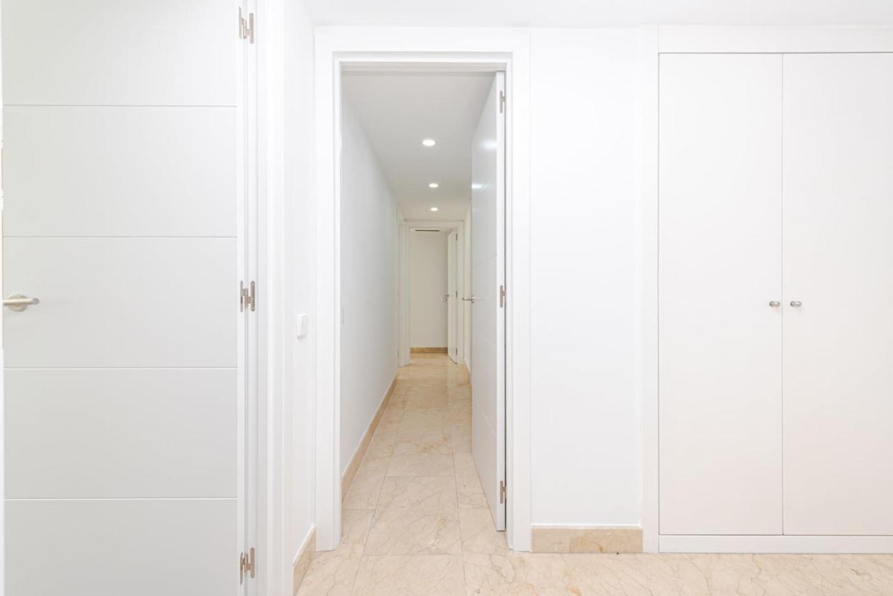 Robles Stylish&modern 1 Bedroom In Conde Orgaz * Madrid